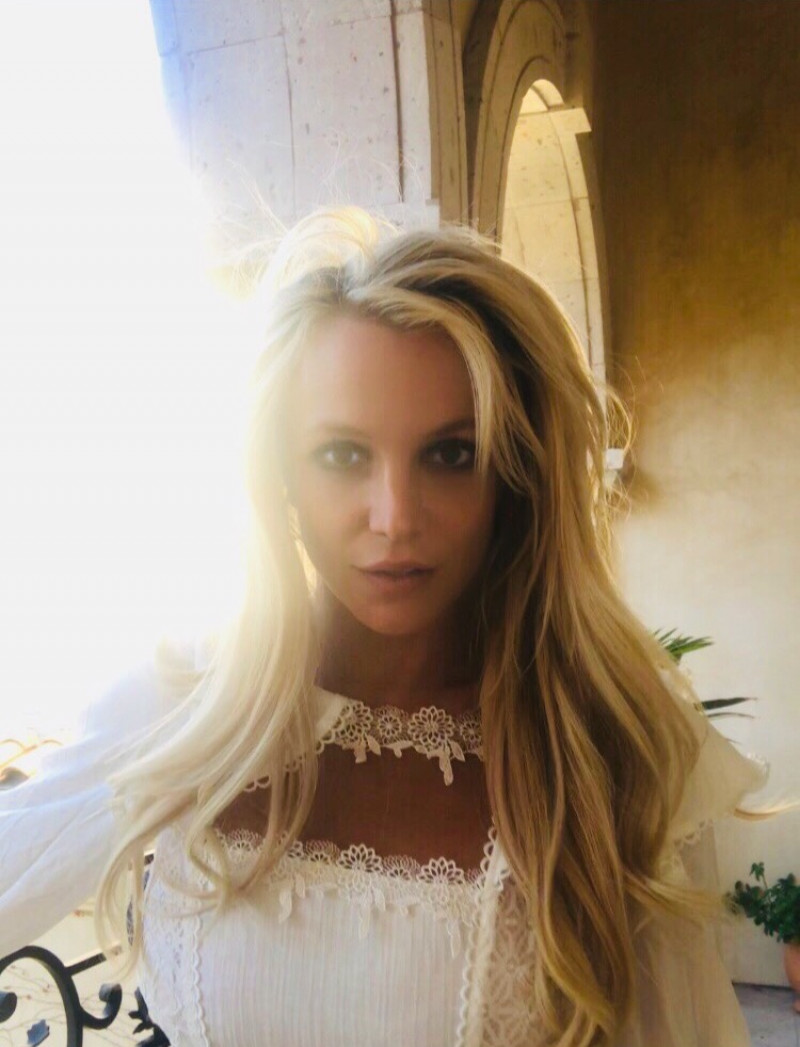Britney Spears Hapus Akun Instagram-nya di Tengah Kontroversi dengan Mantan Suami